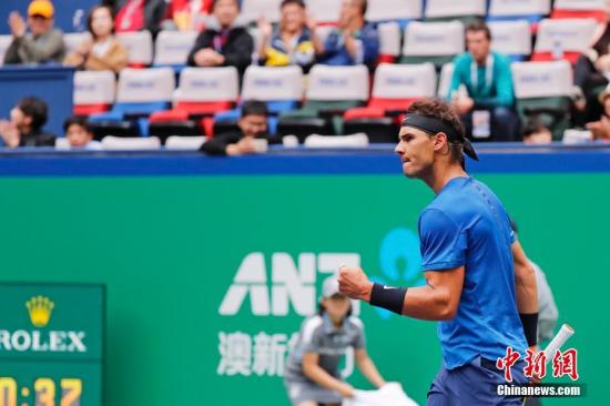 阵激烈的竞 阵激烈的竞