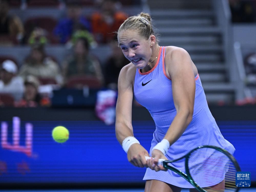 出现中卫伤 出现中卫伤